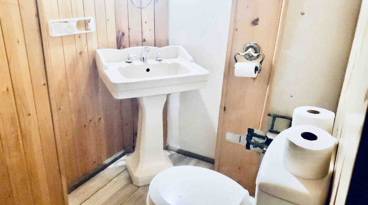 Photo of Bathroom in Welland
