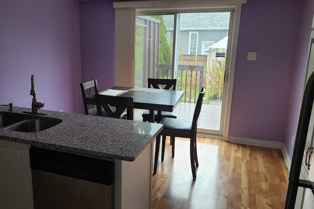 Photo of Kitchen in Ottawa Division