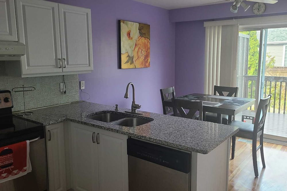 Photo of Kitchen in Ottawa Division
