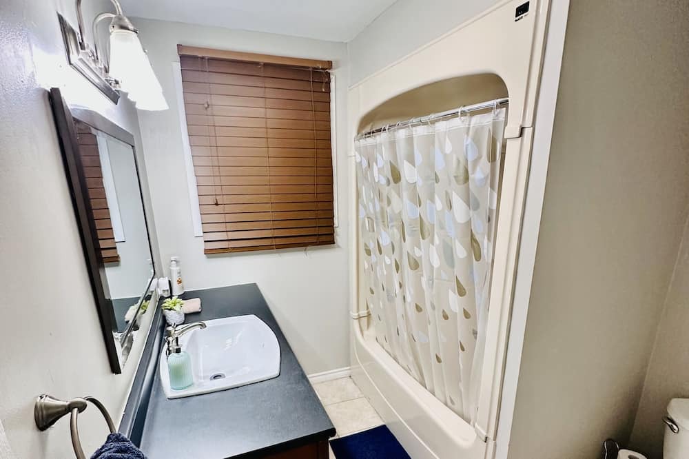 Photo of Bathroom in London