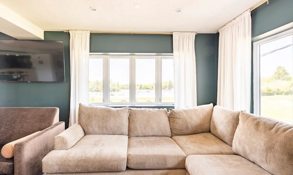 Photo of Livingroom in Havelock-Belmont-Methuen
