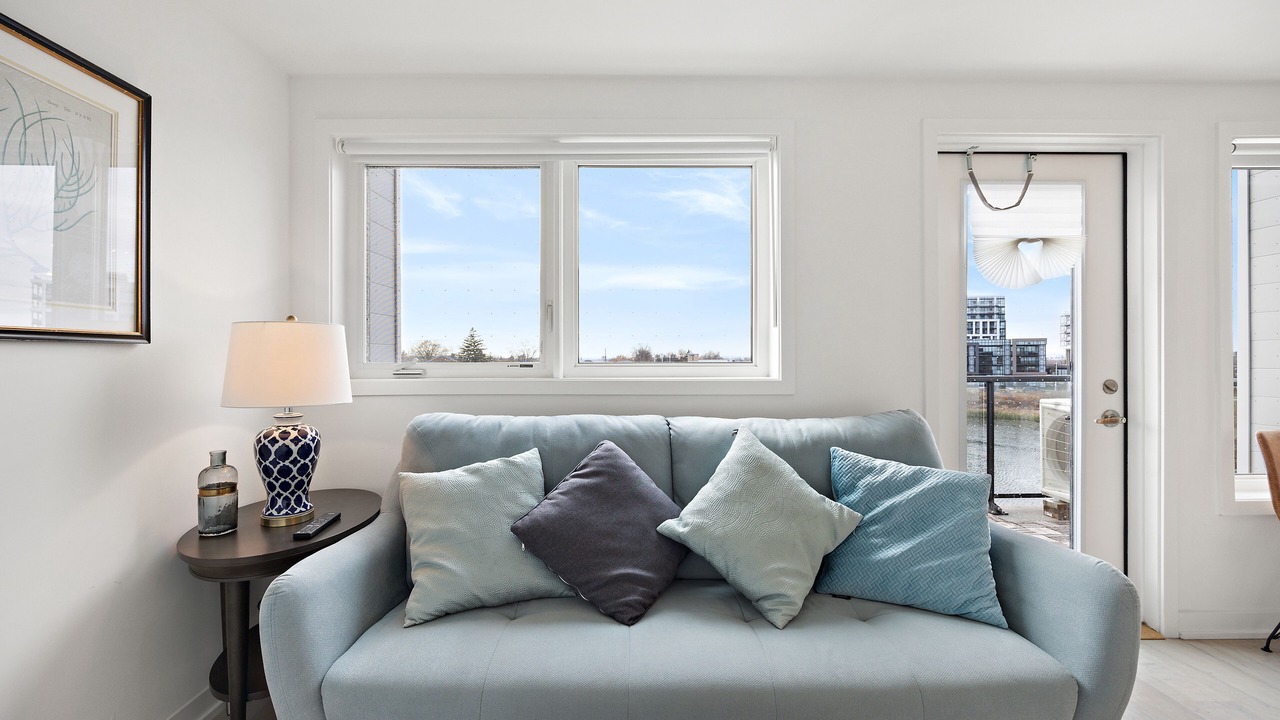 Photo of Livingroom in Downsview