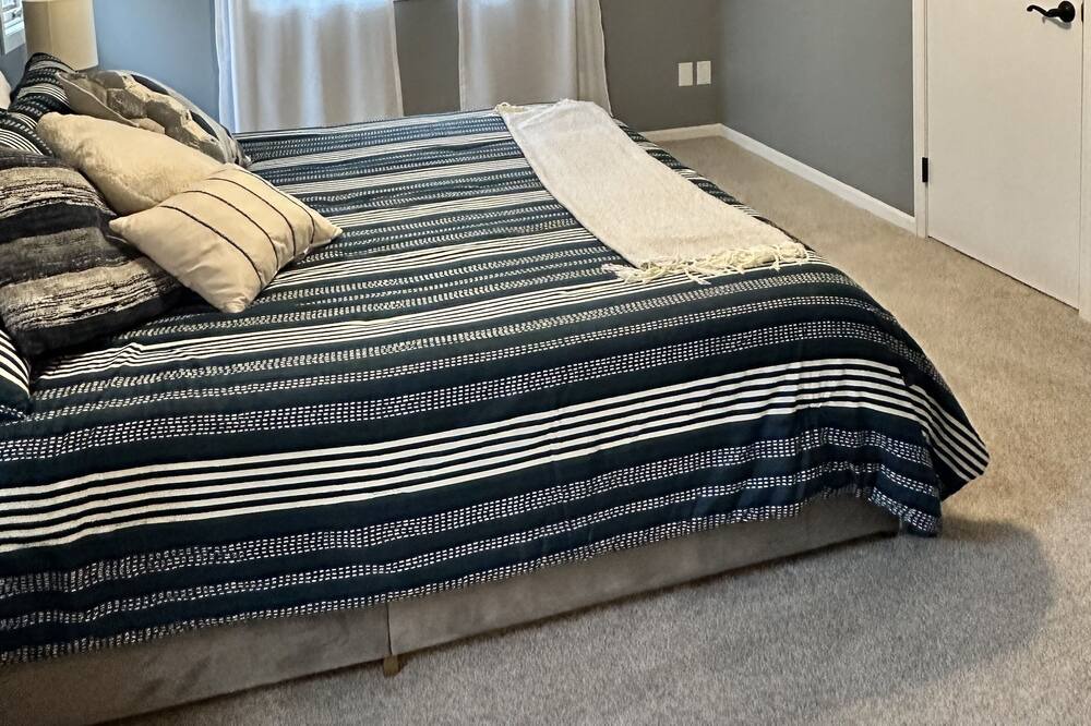 Photo of Bedroom in Richfield
