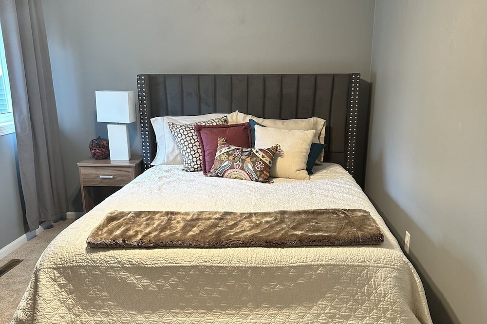 Photo of Bedroom in Richfield