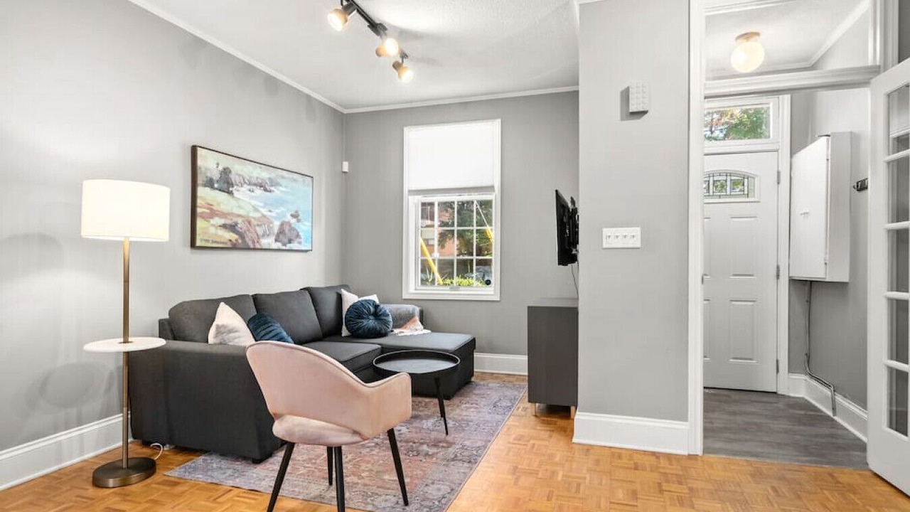 Photo of Livingroom in Kingston