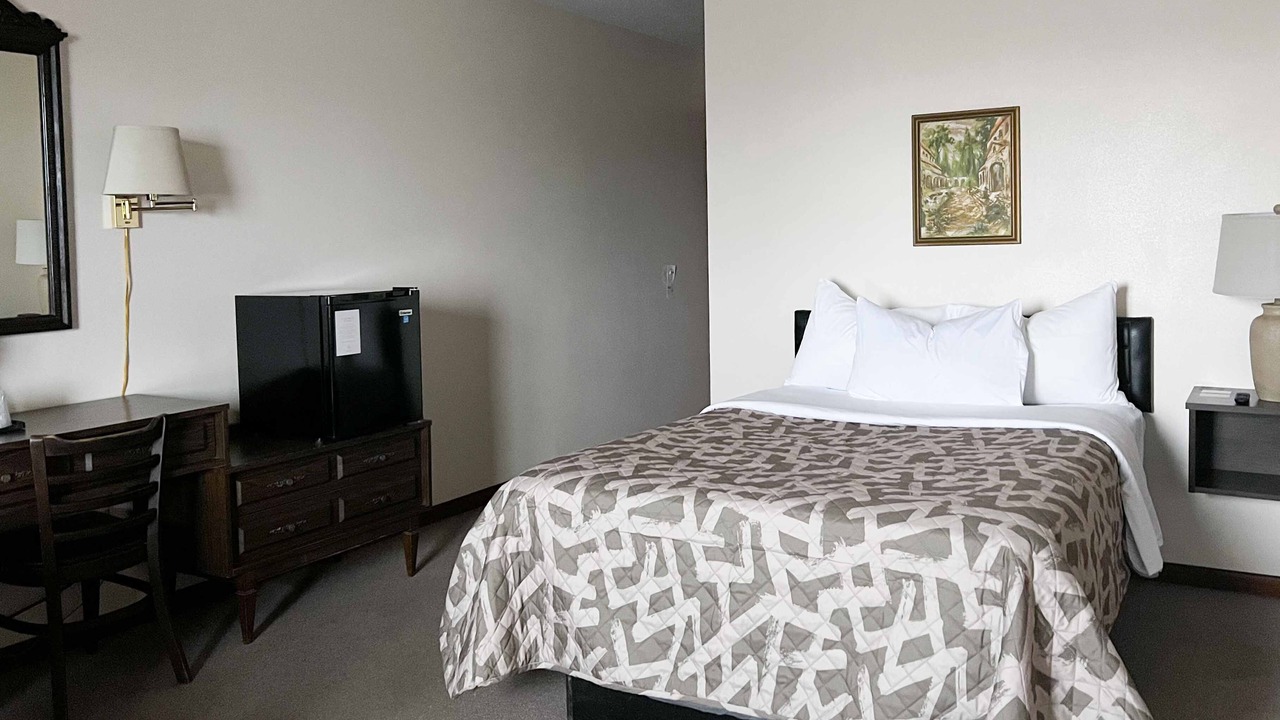 Photo of Bedroom in Slayton