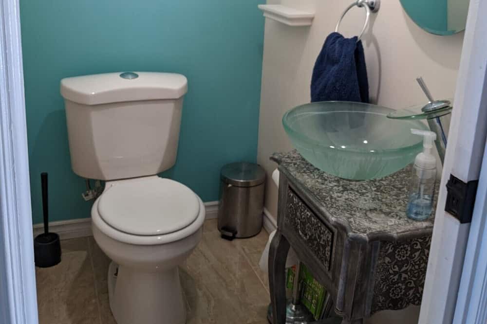 Photo of Bathroom in South Dundas