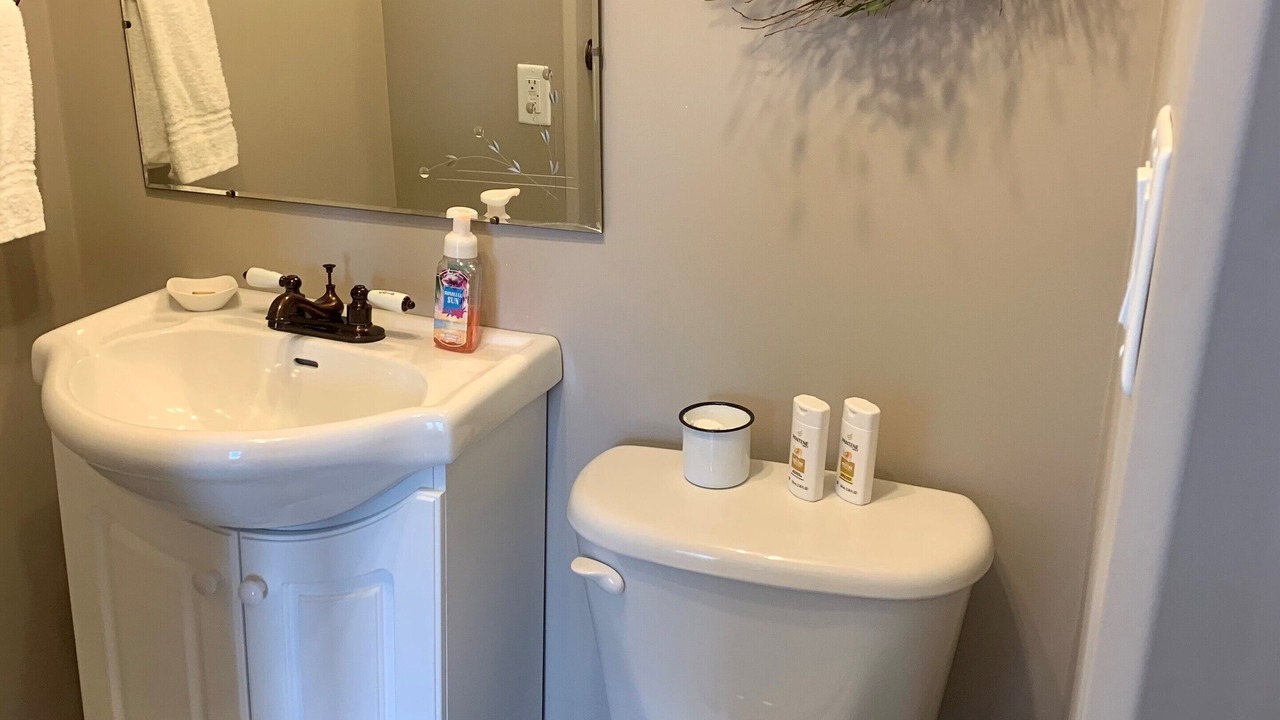 Photo of Bathroom in Whitewater Region