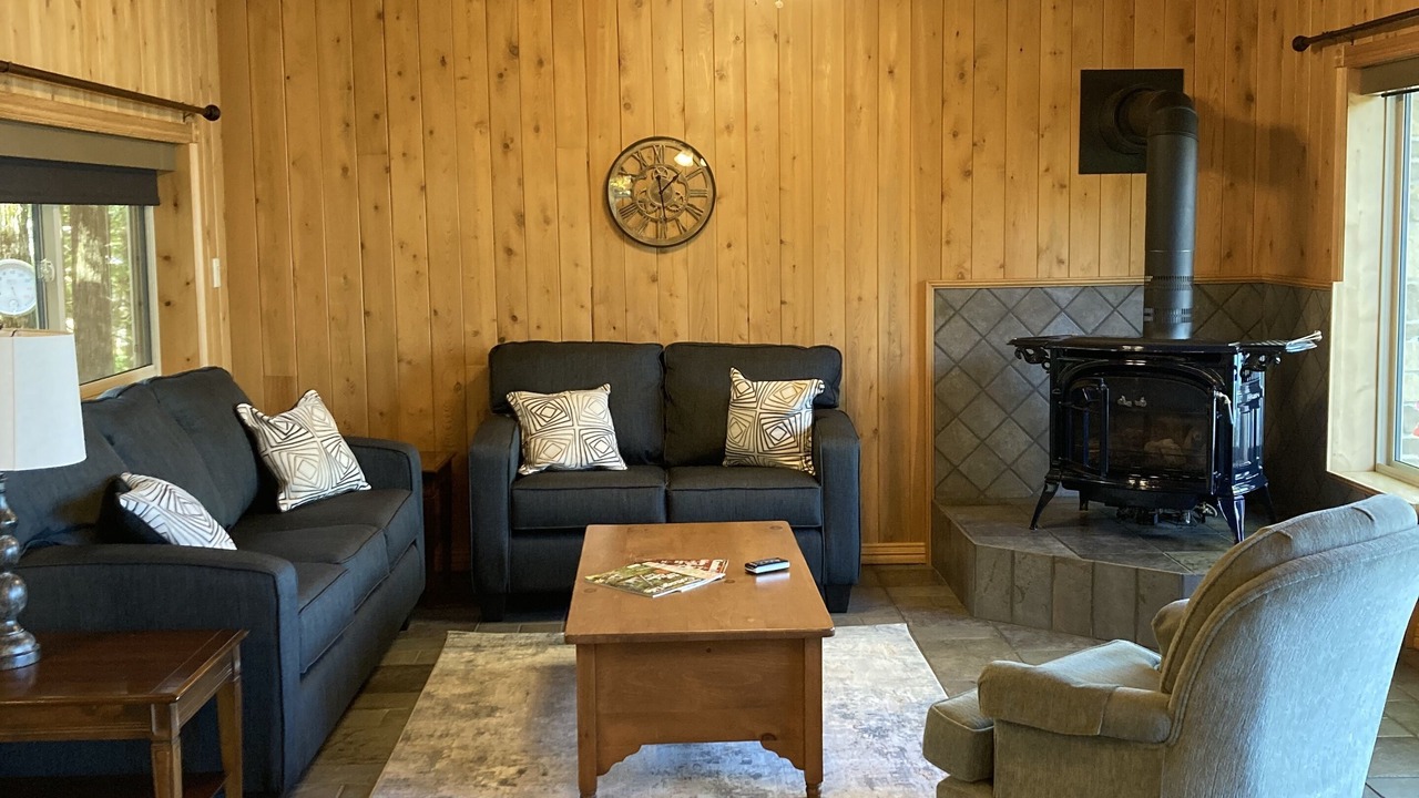 Photo of Livingroom in Trent Lakes