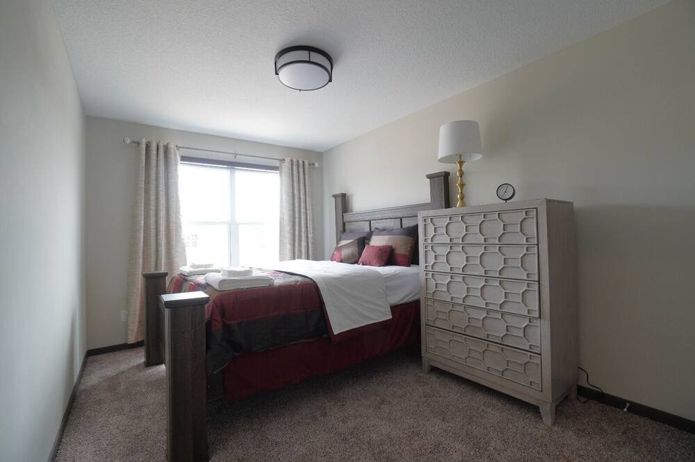 Photo of Bedroom in Inver Grove Heights