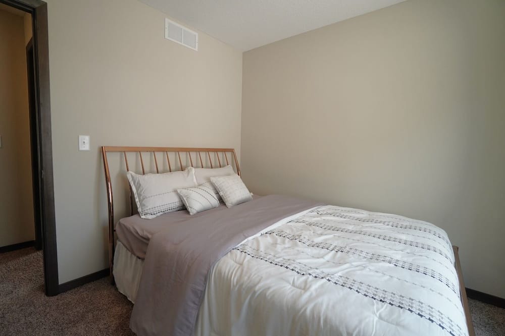 Photo of Bedroom in Inver Grove Heights