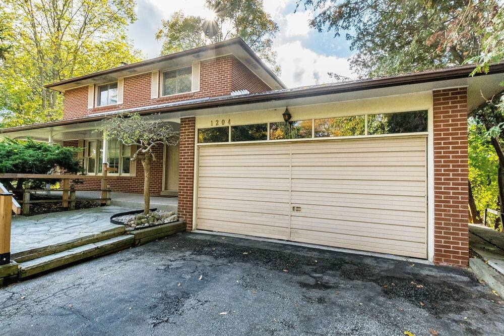 Photo of Outdoor in Clarkson-Lorne Park