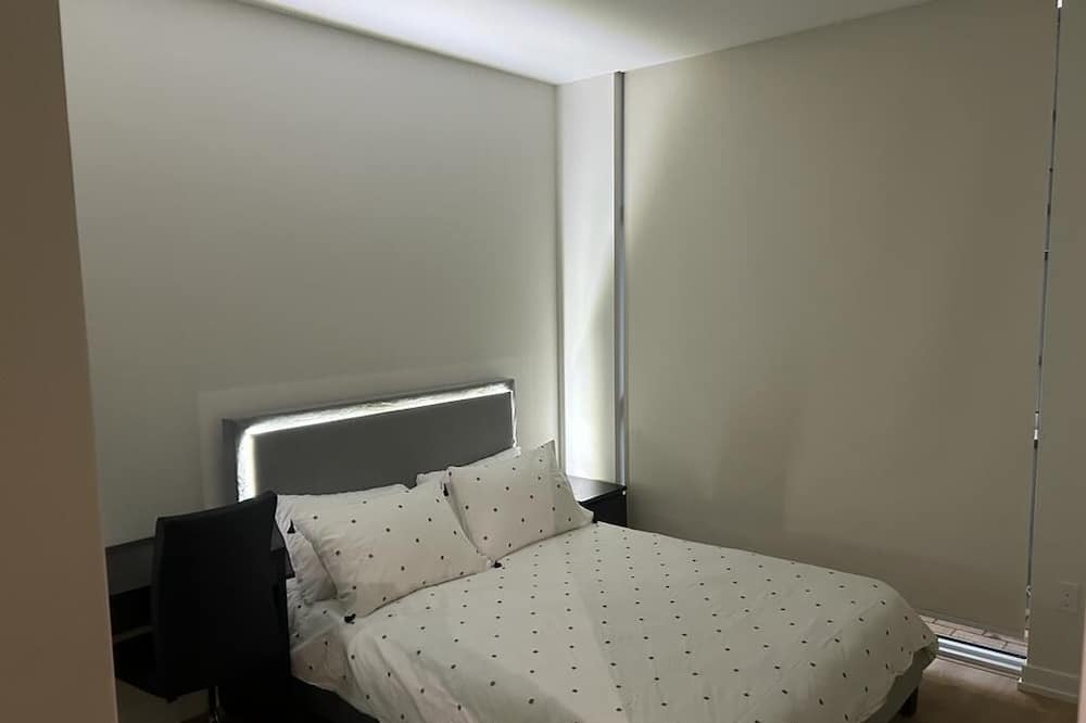 Photo of Bedroom in Harwood