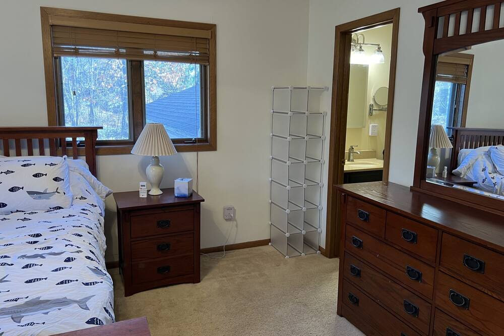 Photo of Bedroom in Nisswa