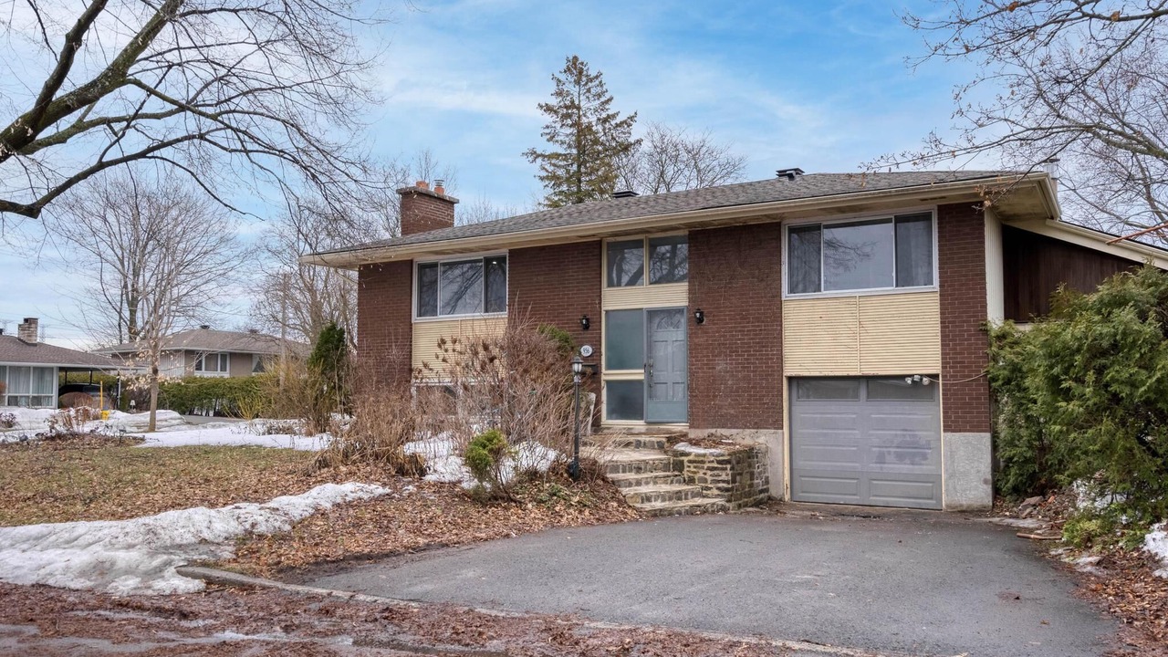 Photo of Outdoor in Ottawa Division