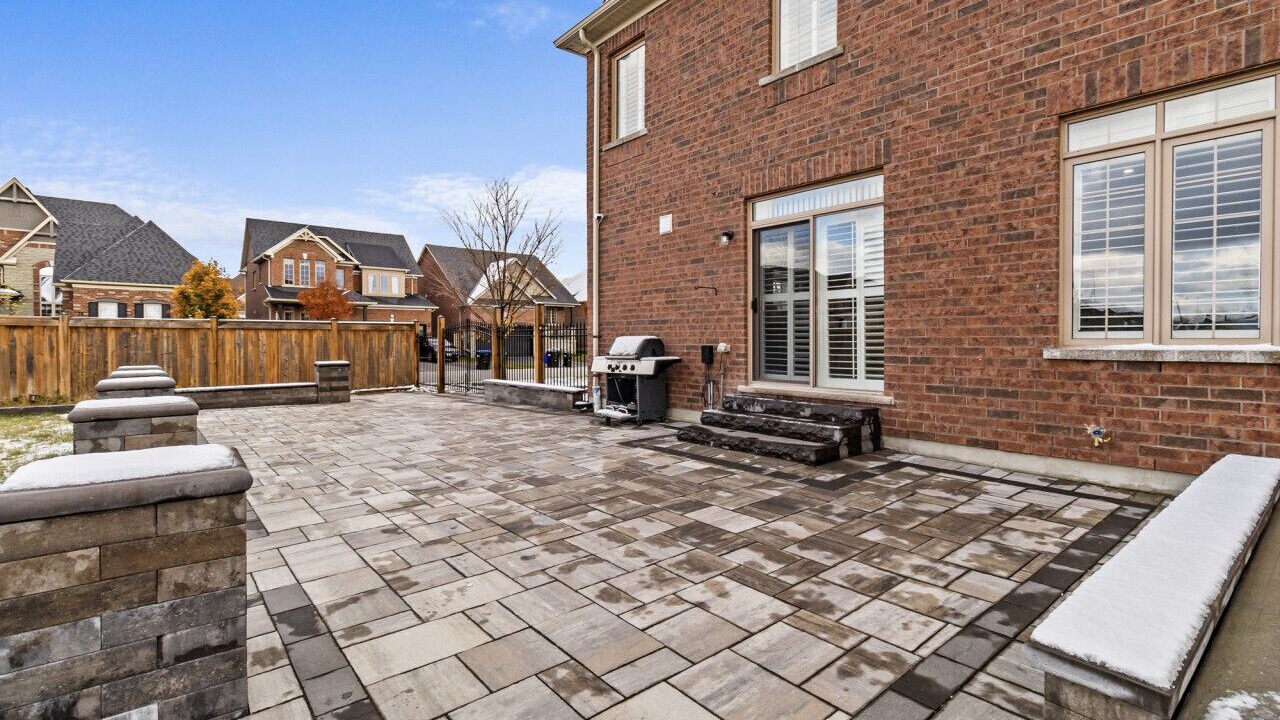 Photo of Patio Balcony in Springwater