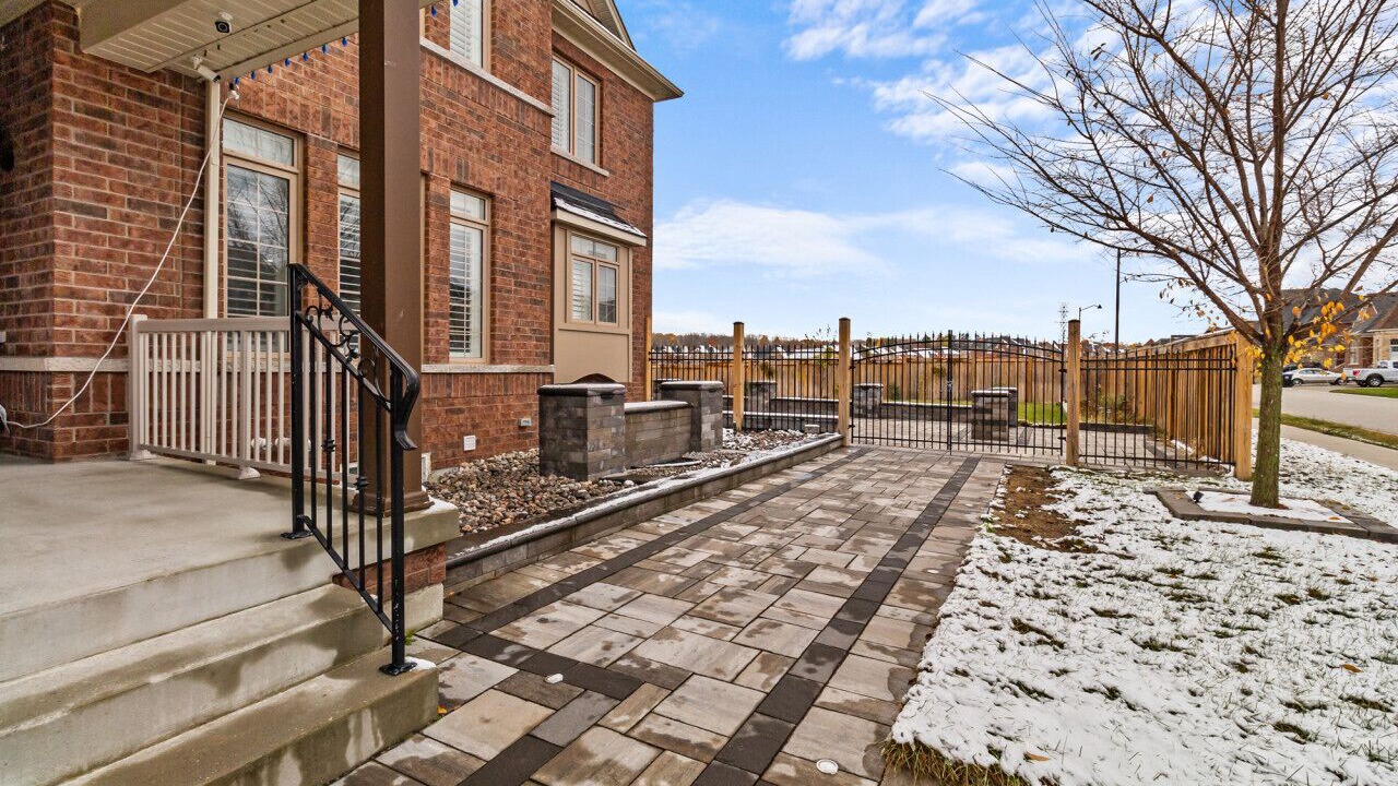 Photo of Outdoor in Springwater