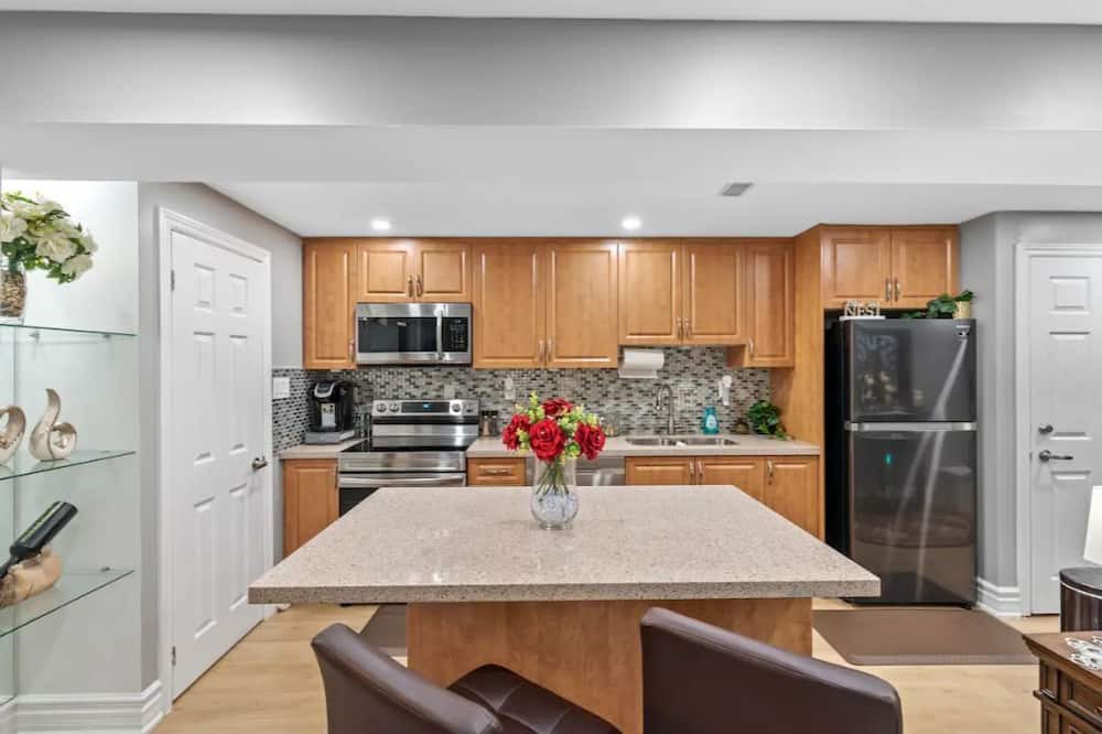 Photo of Kitchen in Meadowvale Village