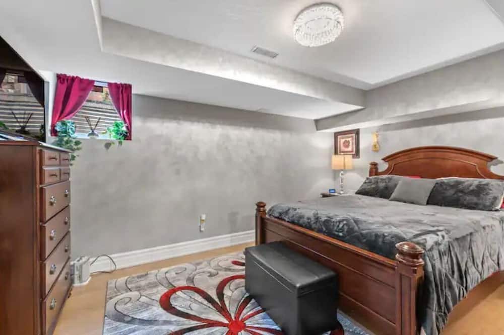 Photo of Bedroom in Meadowvale Village