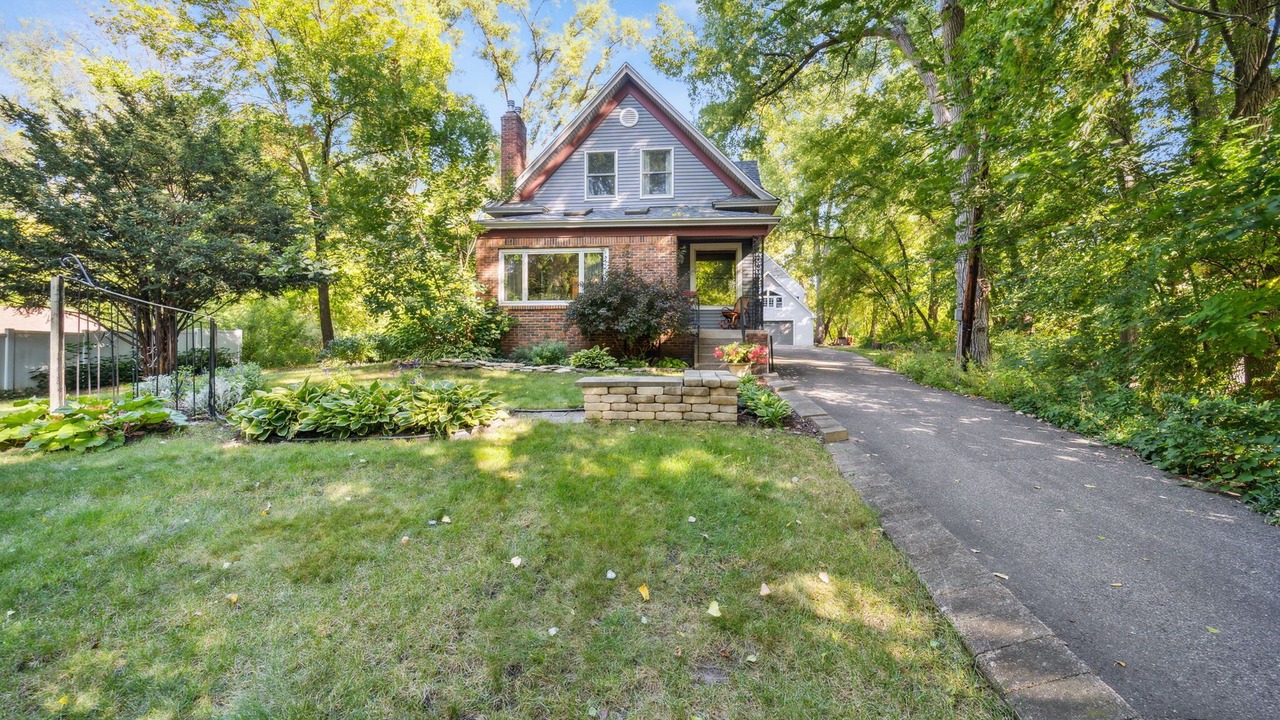 Photo of Outdoor in Maplewood