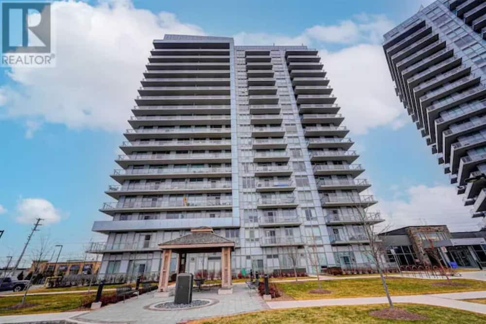 Photo of Outdoor in Central Erin Mills