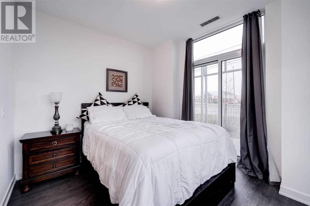 Photo of Bedroom in Central Erin Mills