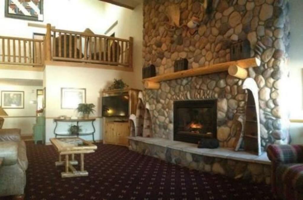 Photo of Livingroom in Orr