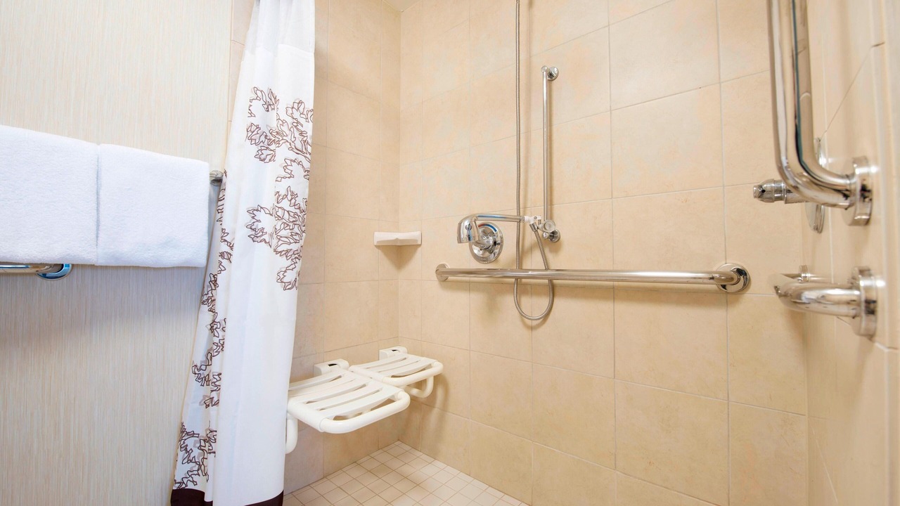 Photo of Bathroom in Thornhill