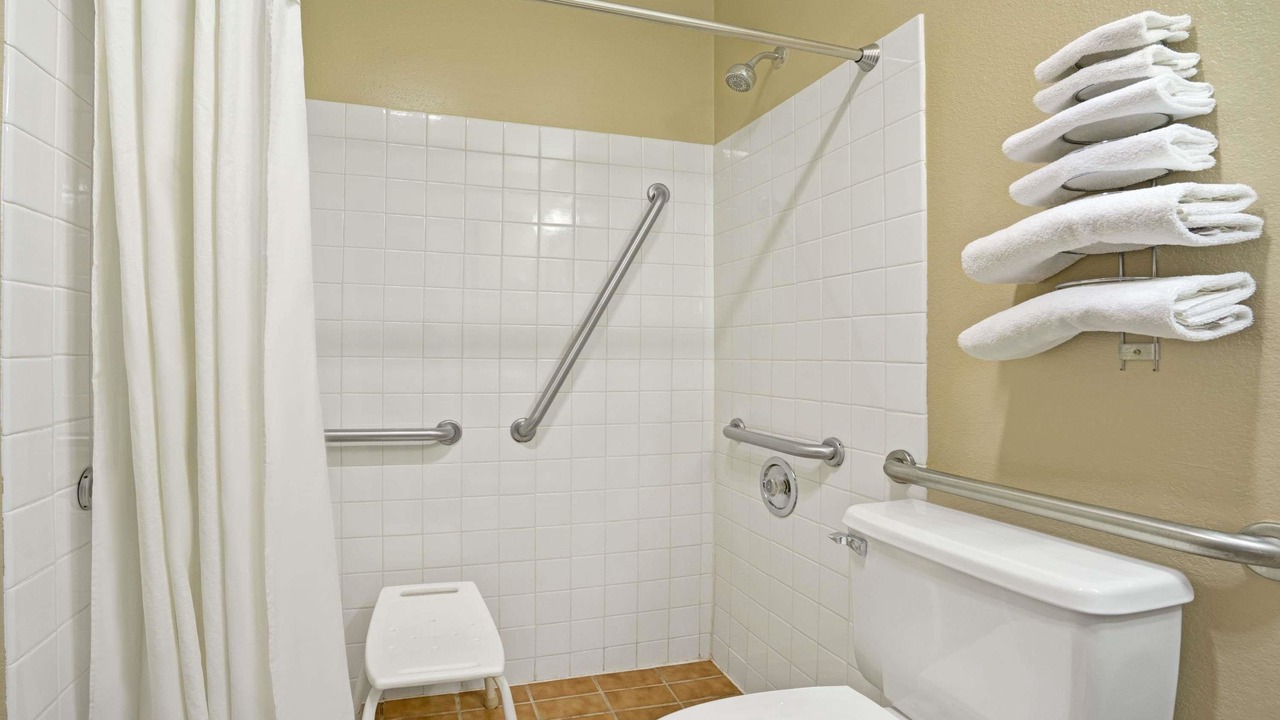 Photo of Bathroom in Melrose