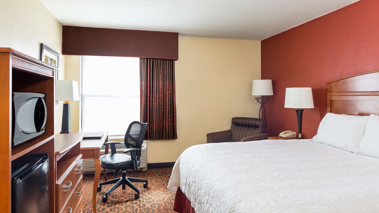 Photo of Bedroom in Burnsville