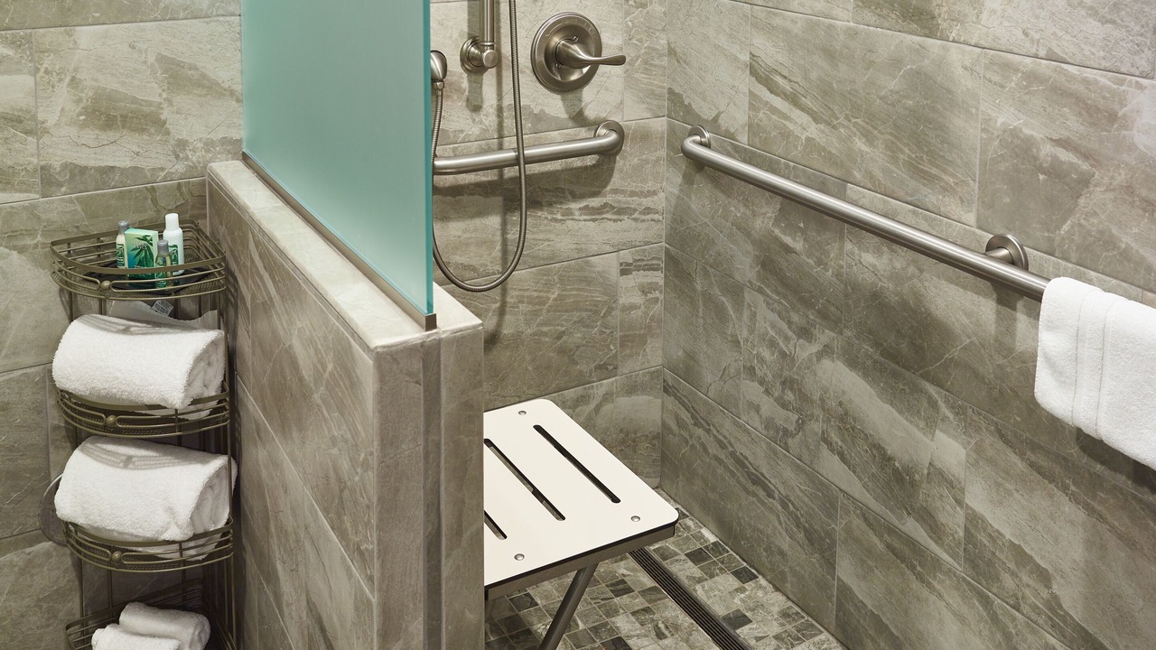 Photo of Bathroom in Maplewood