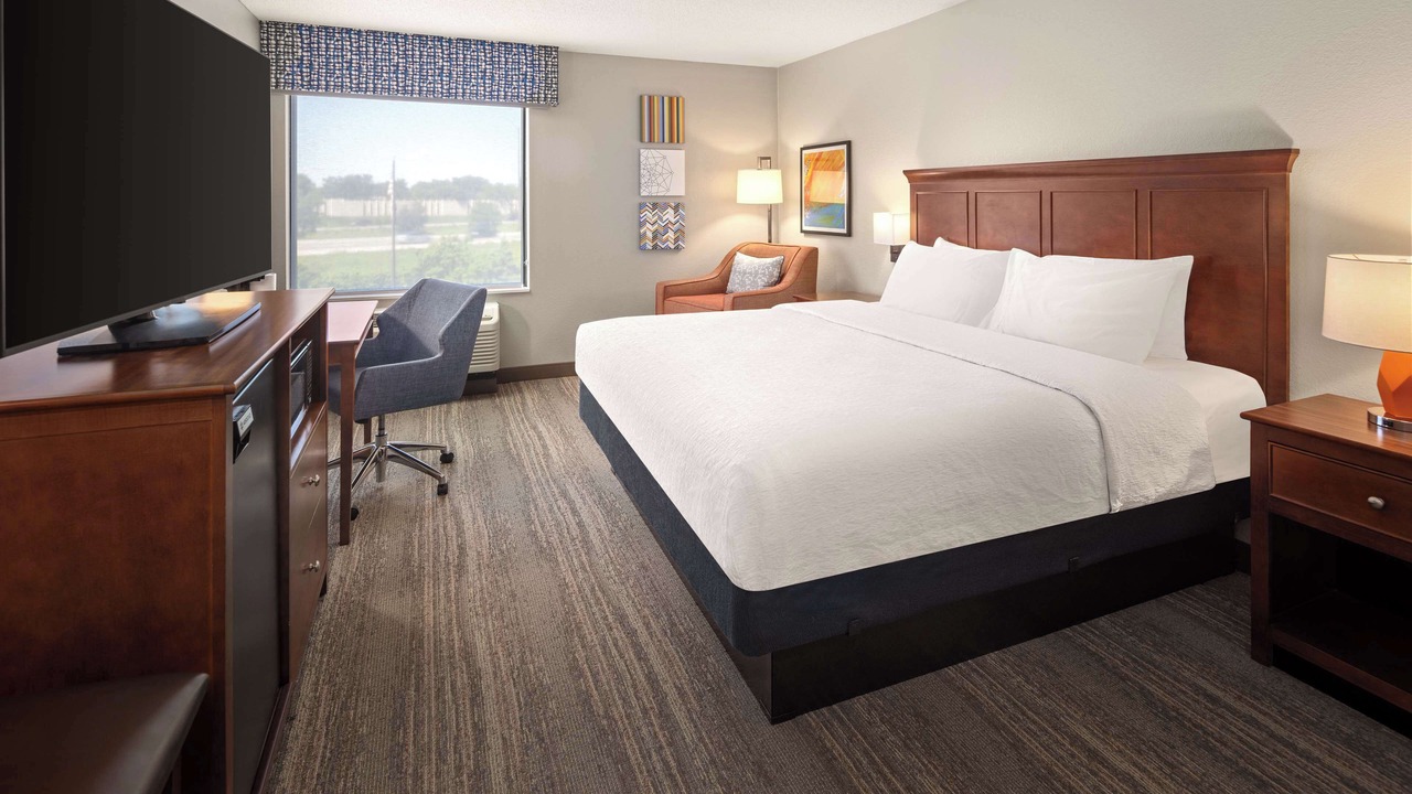 Photo of Bedroom in Maple Grove