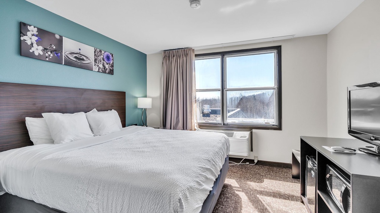 Photo of Bedroom in Proctor