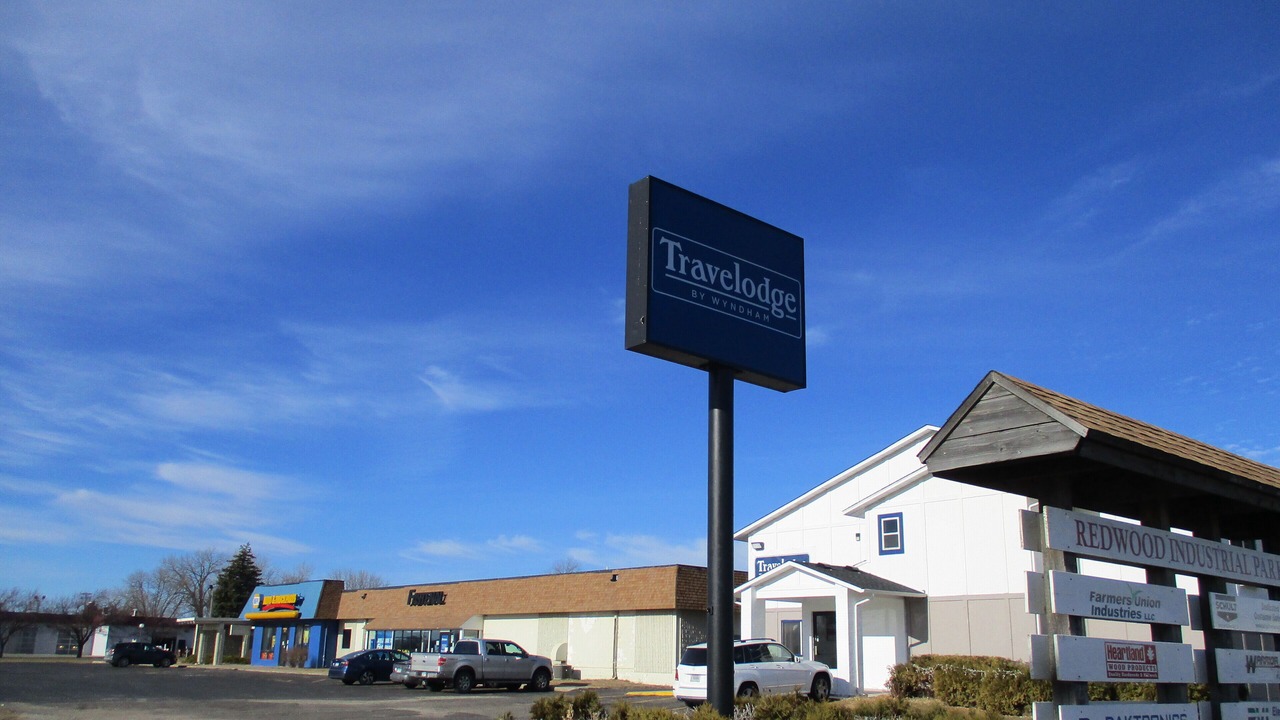 Photo of Outdoor in Redwood Falls