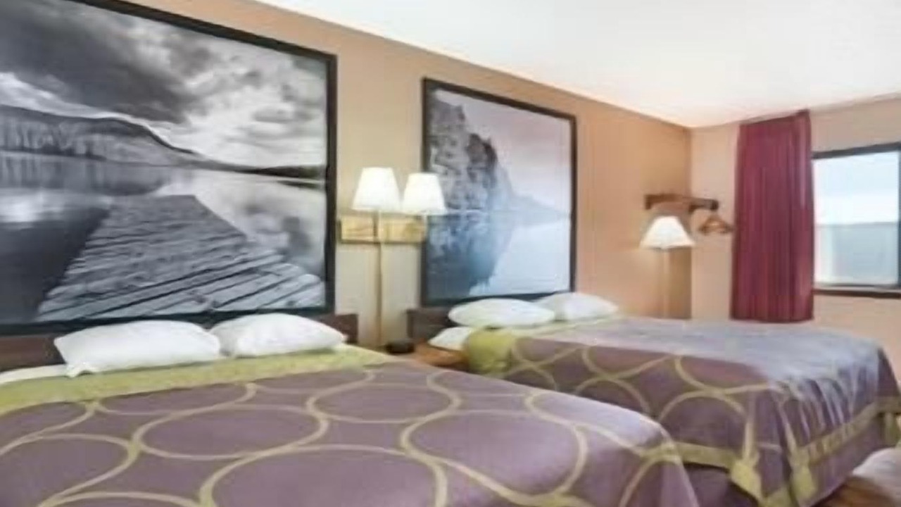 Photo of Bedroom in Marshall