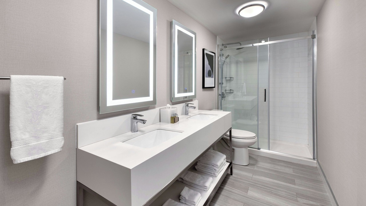 Photo of Bathroom in Sarnia