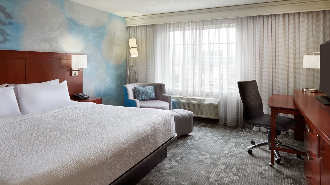 Photo of Bedroom in ByWard Market