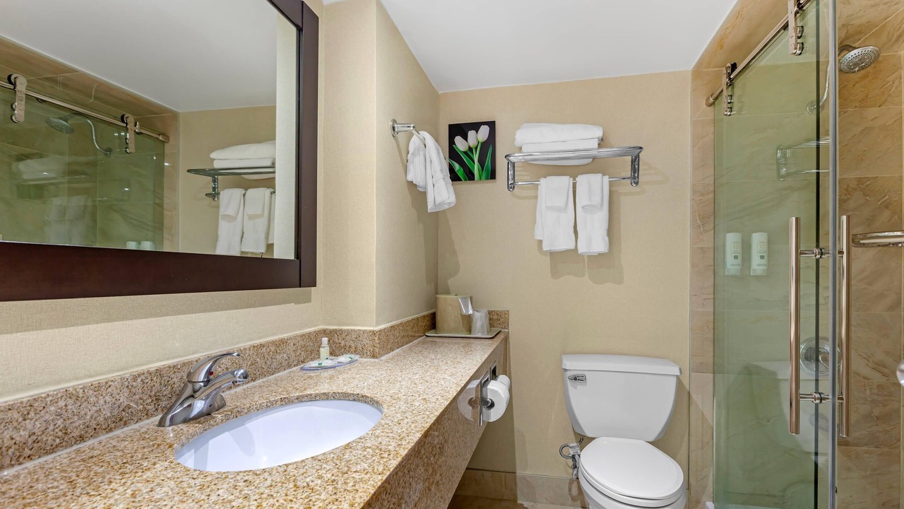 Photo of Bedroom in Queen Street Corridor
