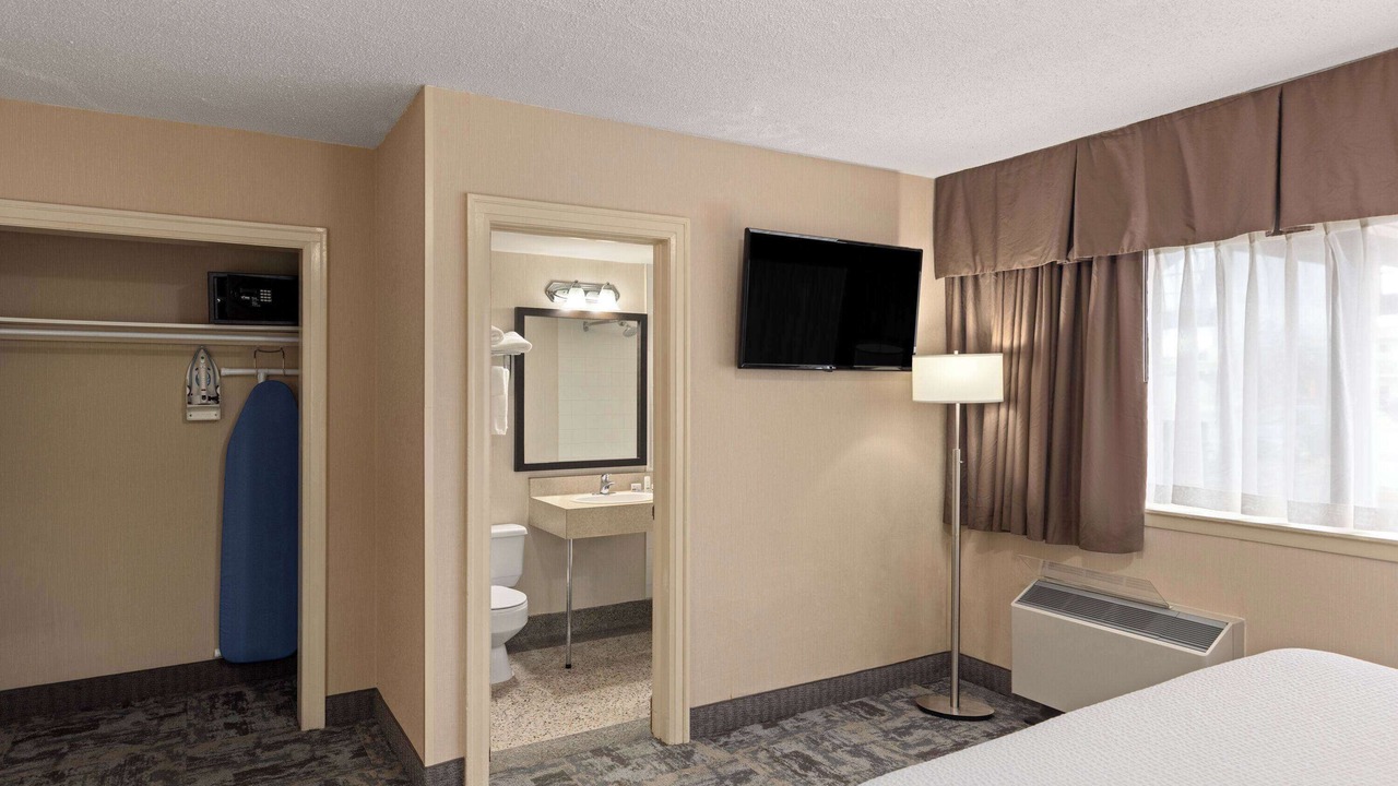 Photo of Bedroom in Thunder Bay