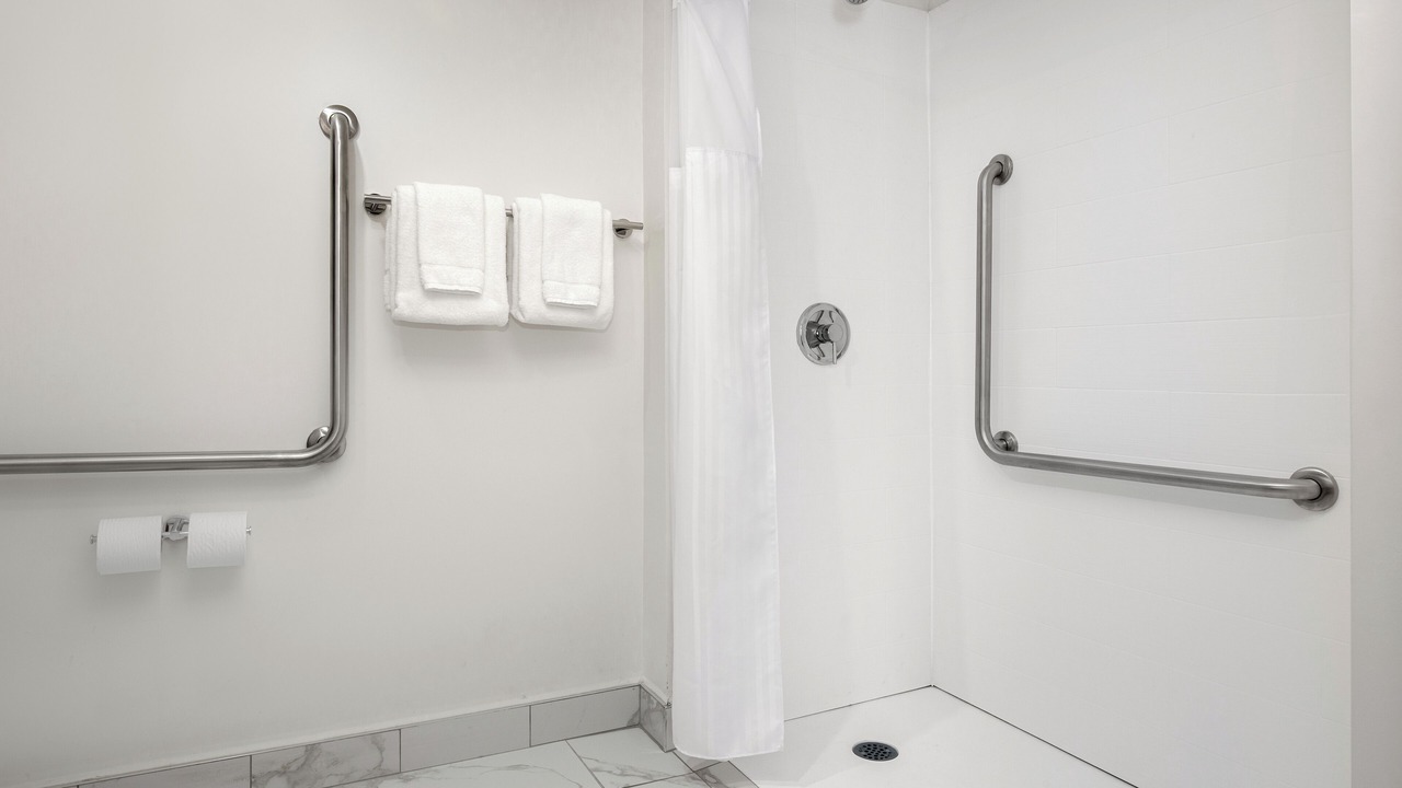 Photo of Bathroom in Brockville