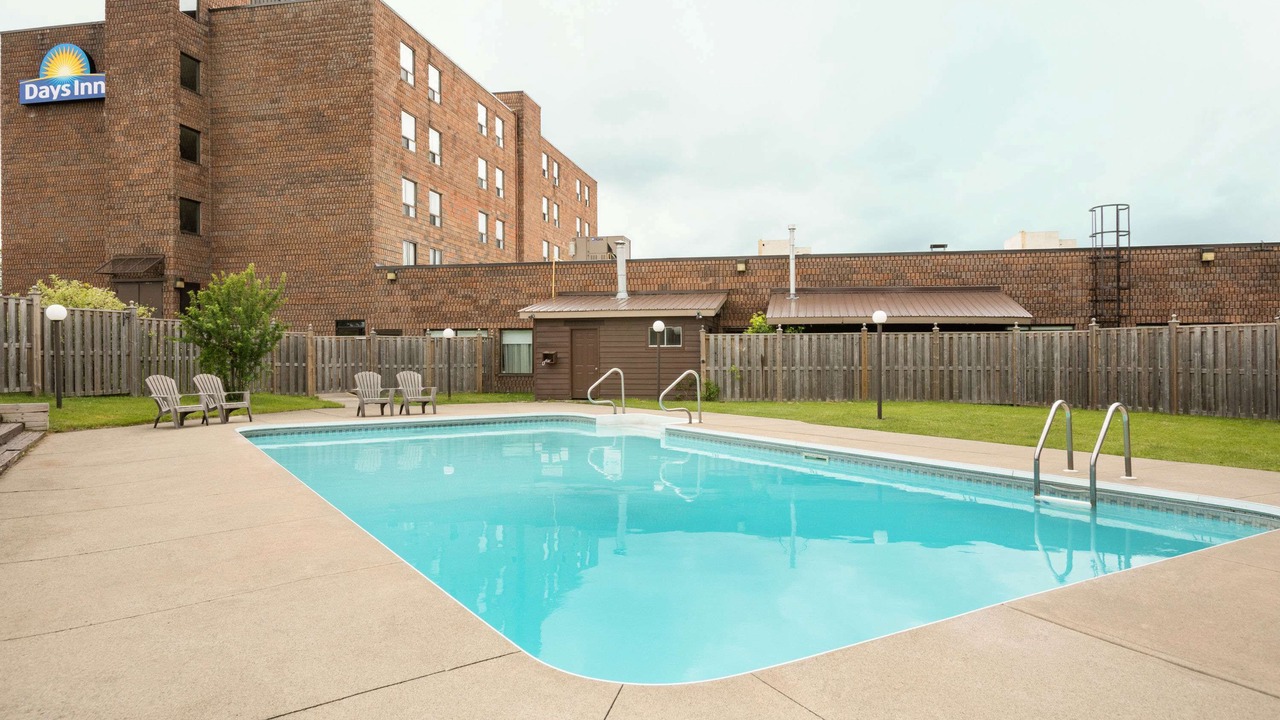 Photo of Outdoor in Renfrew
