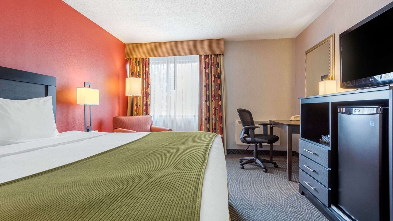 Photo of Bedroom in Northeast Mississauga