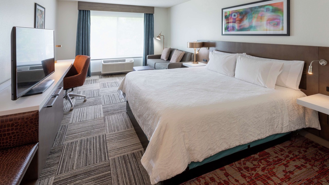 Photo of Bedroom in Shoreview