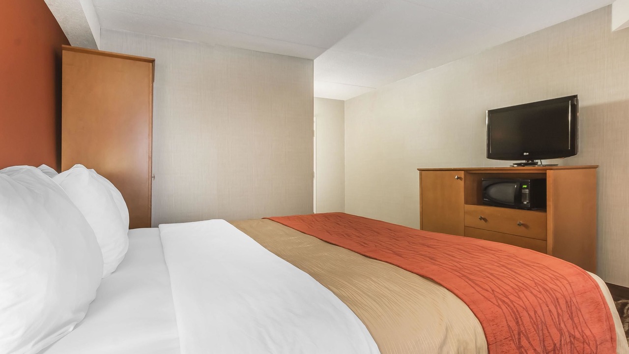 Photo of Bedroom in Durham Region