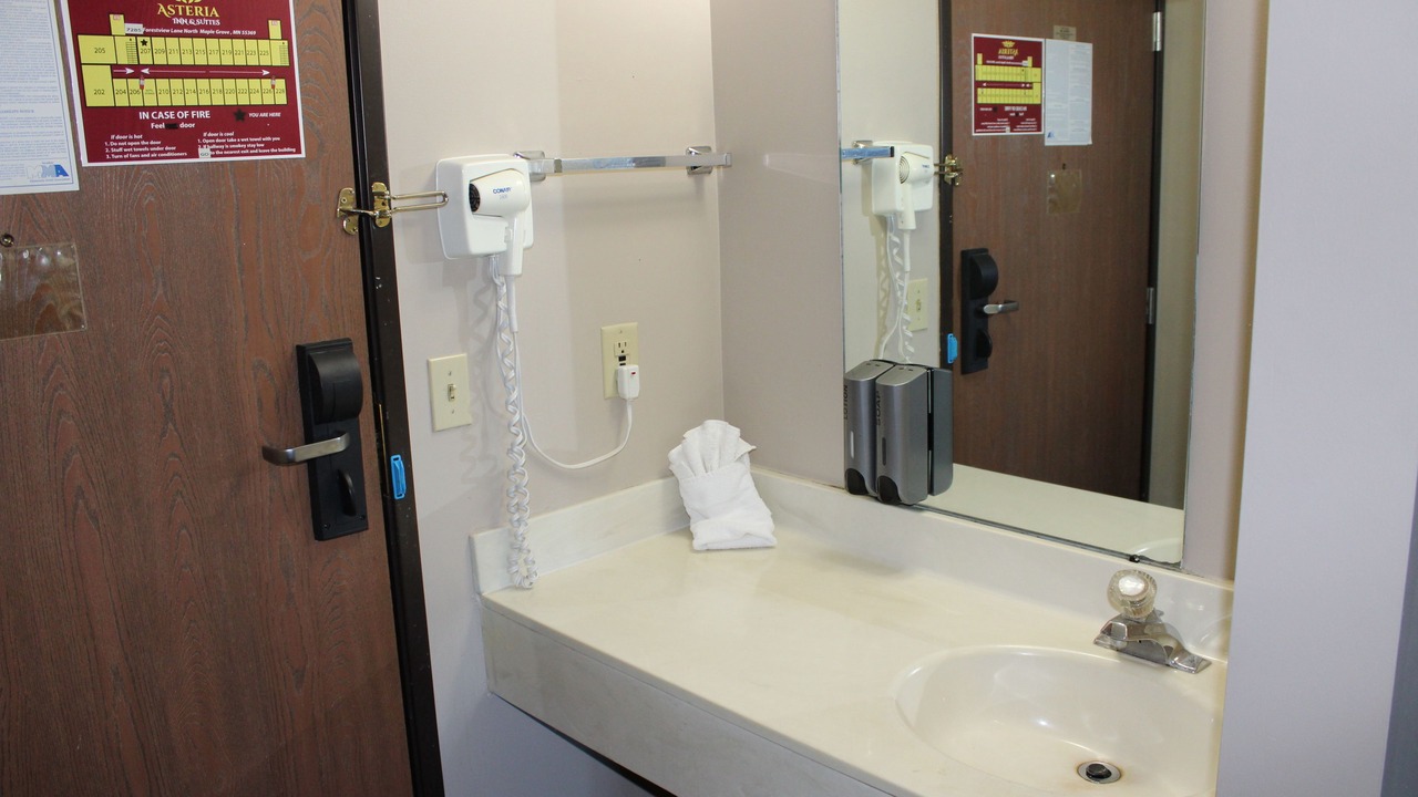 Photo of Bathroom in Maple Grove