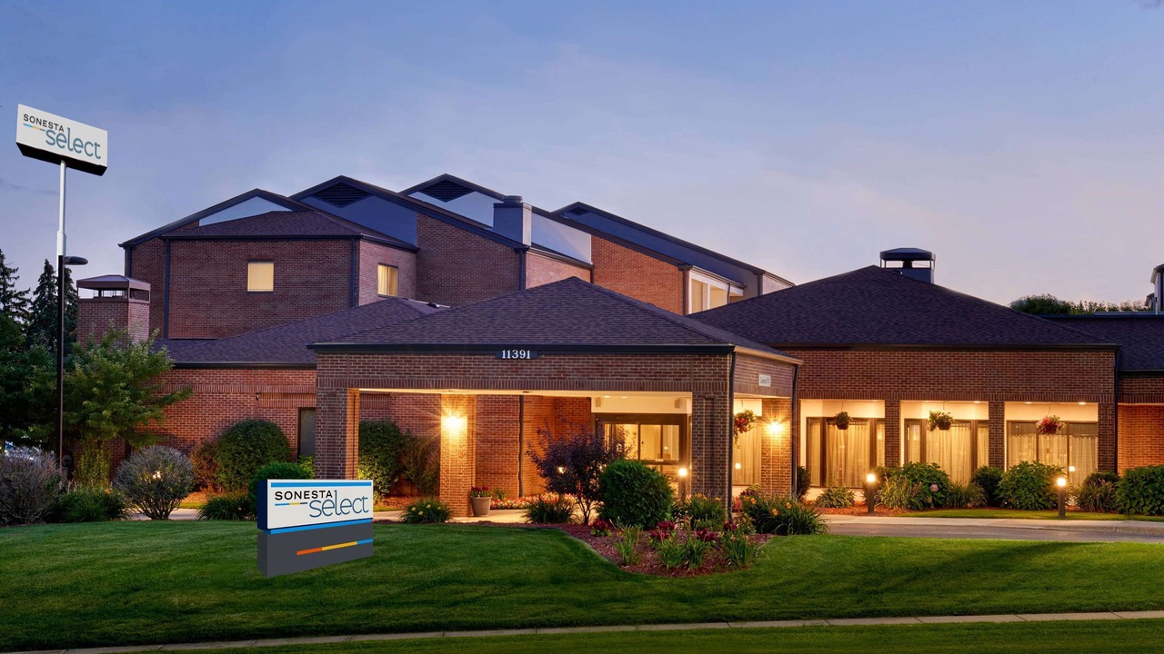 Photo of Buildings in Eden Prairie
