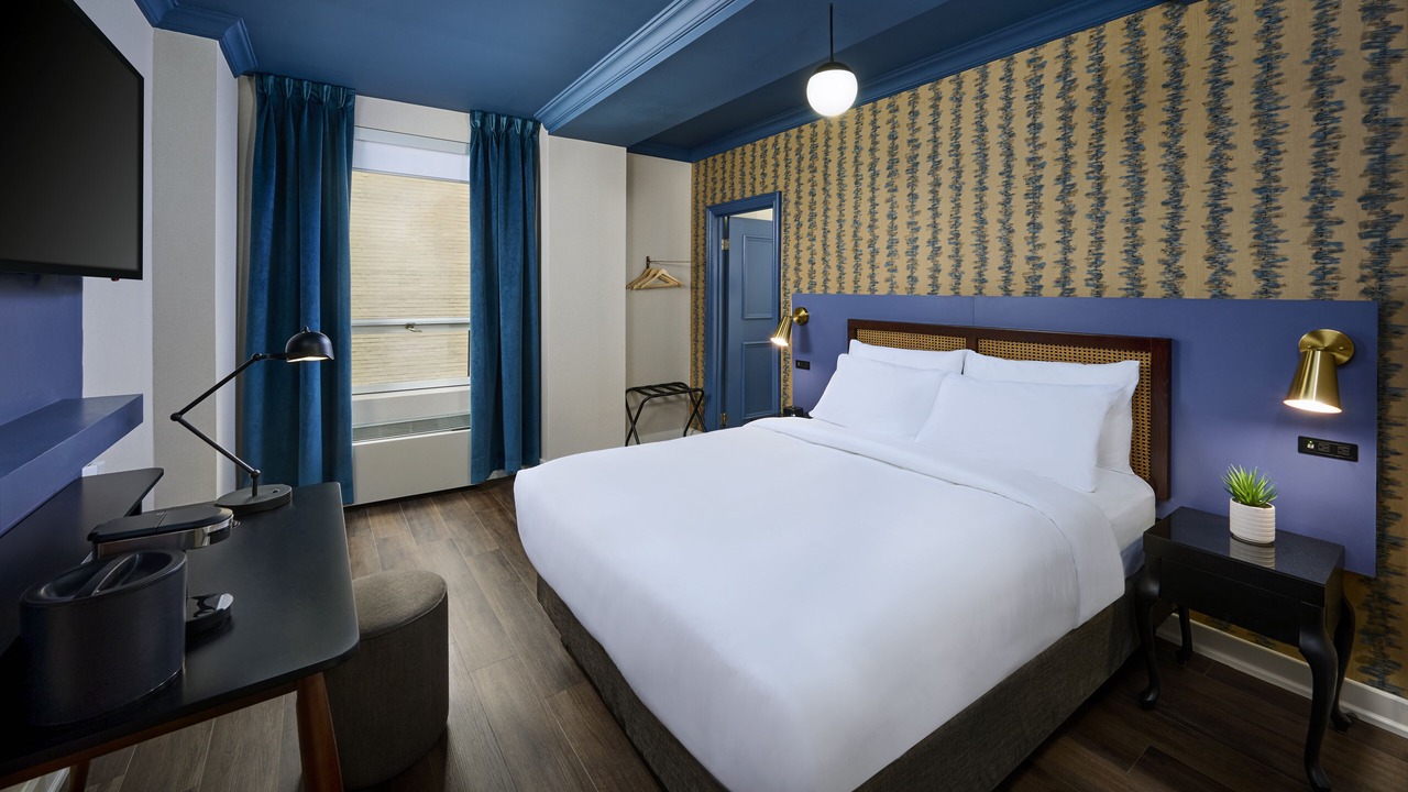 Photo of Bedroom in Financial District