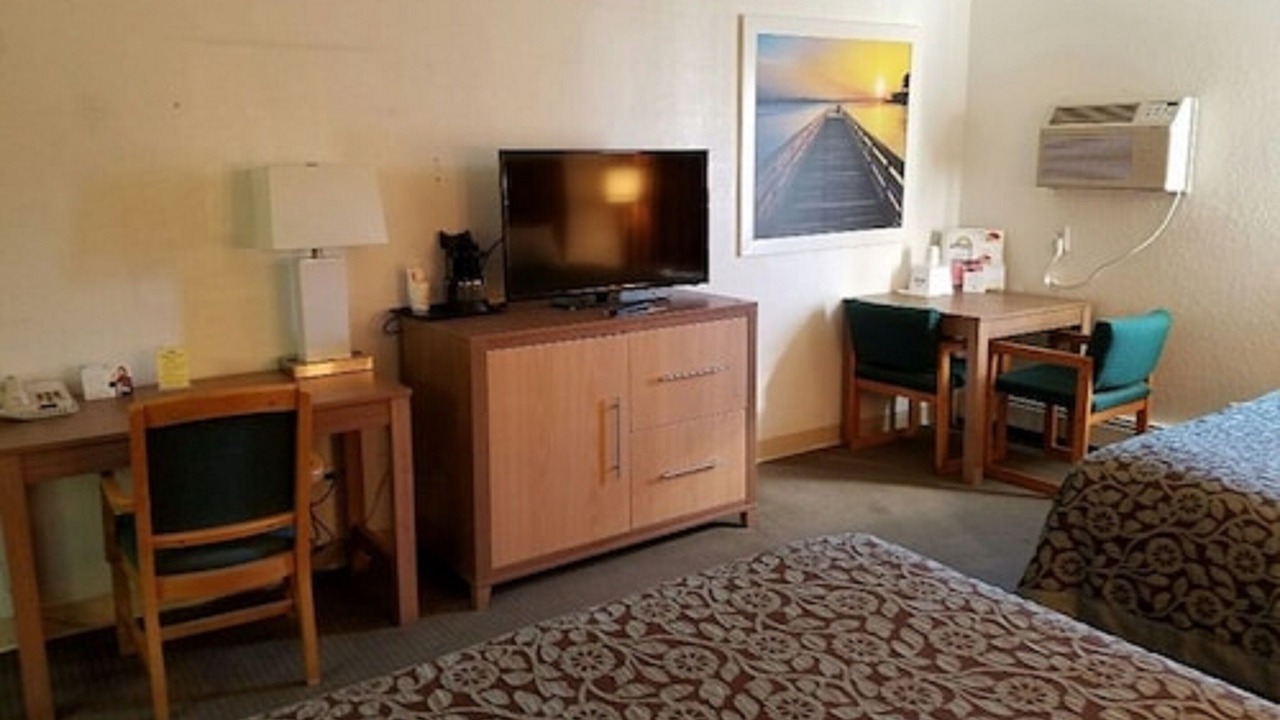 Photo of Livingroom in Winona