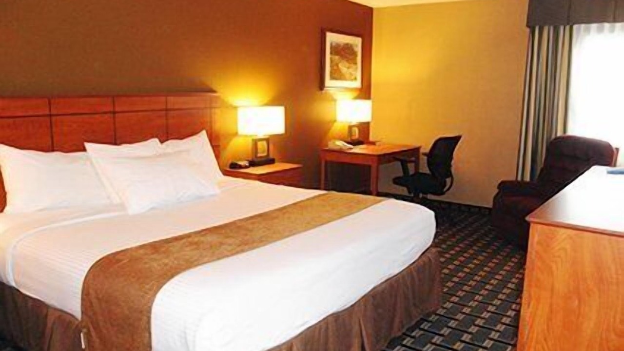 Photo of Bedroom in Thief River Falls