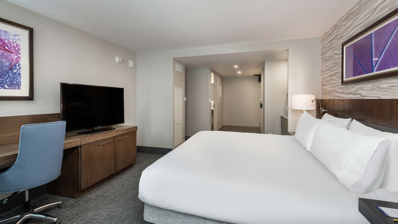 Photo of Bedroom in Byward Market - Parliament Hill